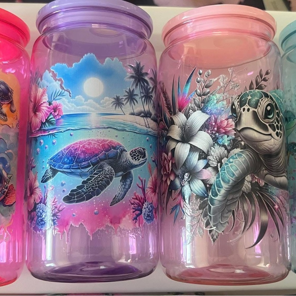 Colorful Turtle Design Tumblers